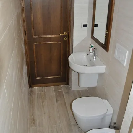 Dimora Zuzi LʼAquila