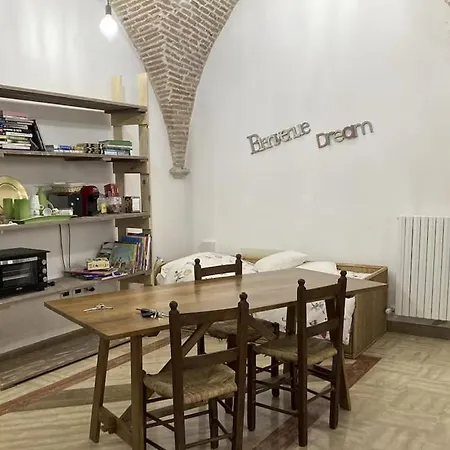 Dimora Zuzi LʼAquila